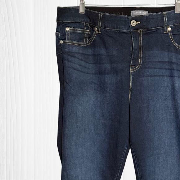 Torrid Bombshell Skinny Premium Stretch High-Rise Jeans NWOT - Picture 9 of 15